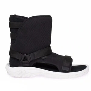 UGG TEVA Collab Black Sheepskin Sporty Hybrid Boots Sandals Style 1018220, Sz 7